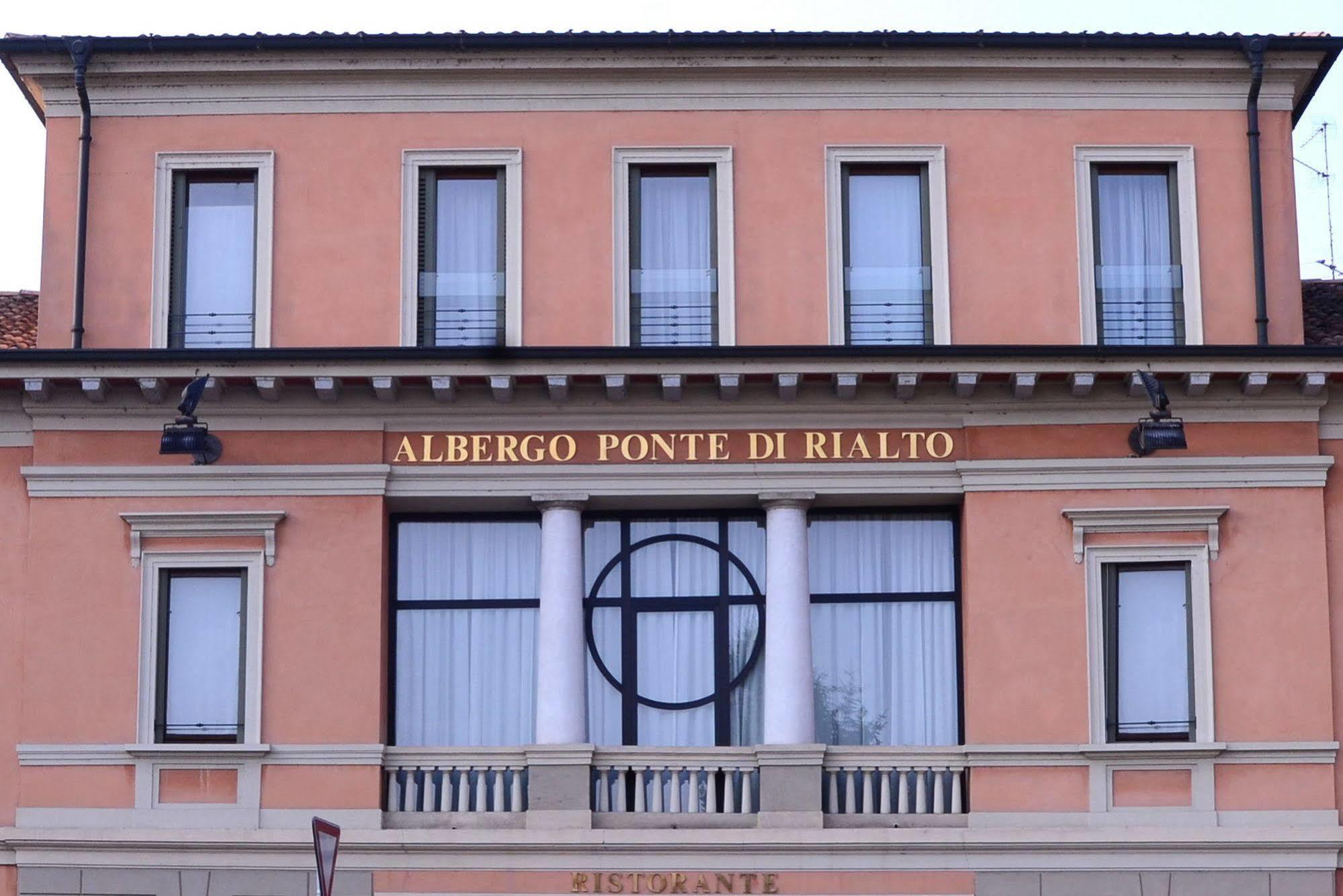 Hotel Ponte Di Rialto Crema Kültér fotó